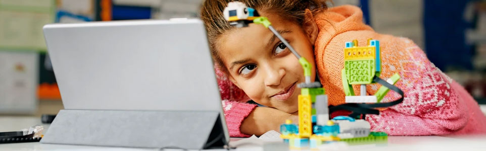 Mucit Çocuklar Atölyesi 